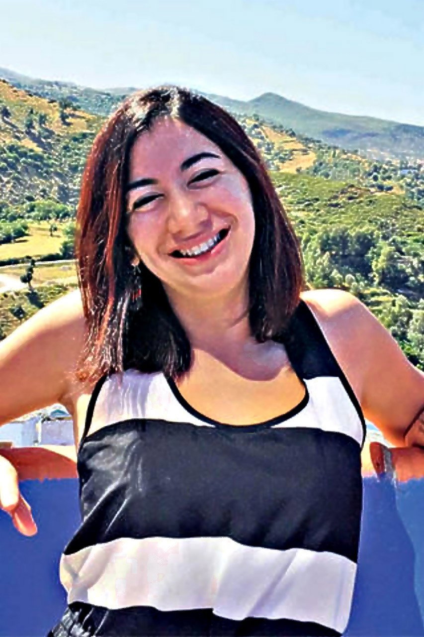 Fadwa Abed as Nagwa in Roses and Jasmine