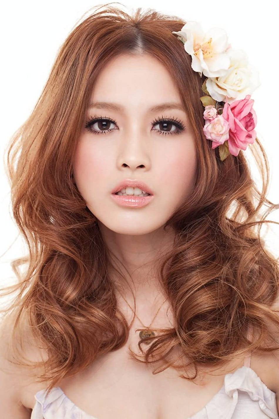 馮媛甄 as 阿宝 in Romantic Princess