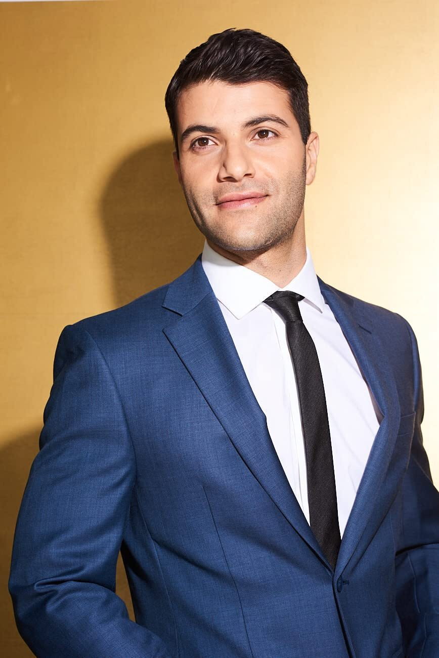 Daniel Peera as Carter in The Fringes