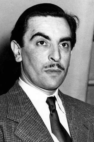 Martin Benson as Mr. Rash in Captain Clegg