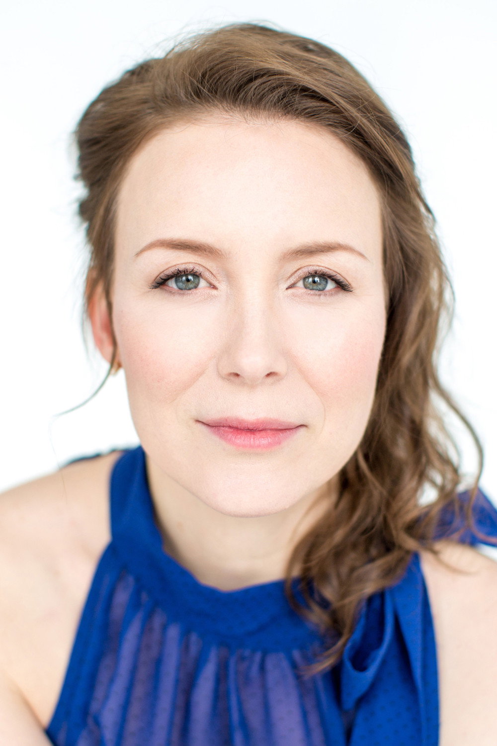 Isabelle Blais as Gabrielle in Willie