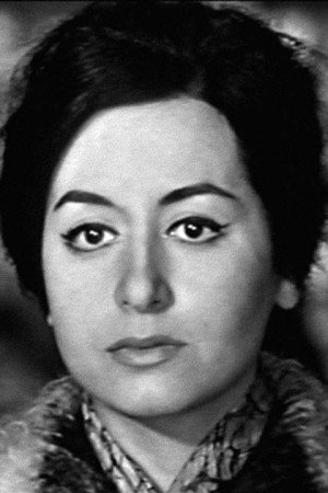 Lucie Arnold as Woman in The Return