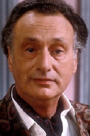 Paul Eddington as Richard in The Camomile Lawn
