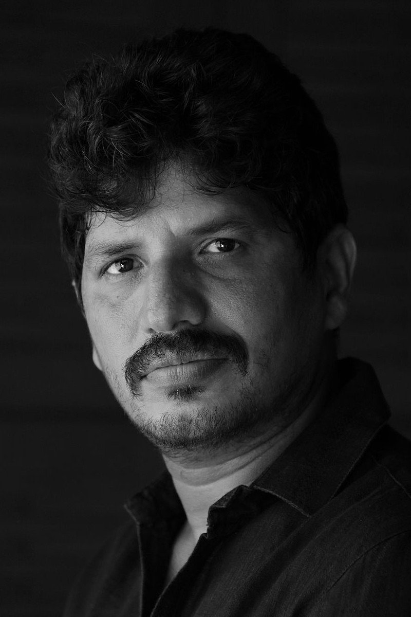 Ravi Varman as Cameo in Moscowin Kavery