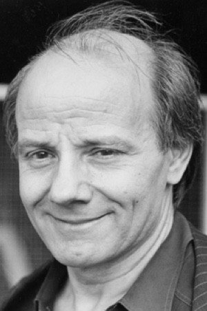 Nikolaus Paryla as Hermann Genz in Paul Kemp - Alles kein Problem
