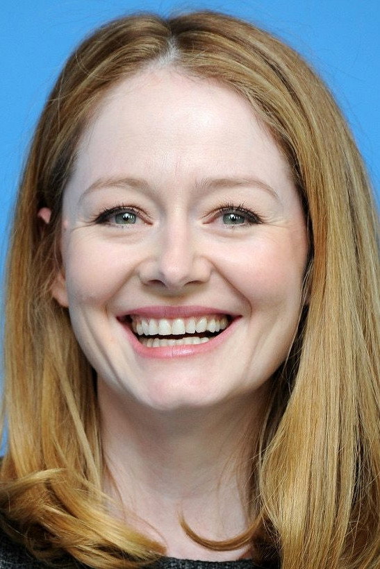 Miranda Otto as Mary Ann in War of the Worlds