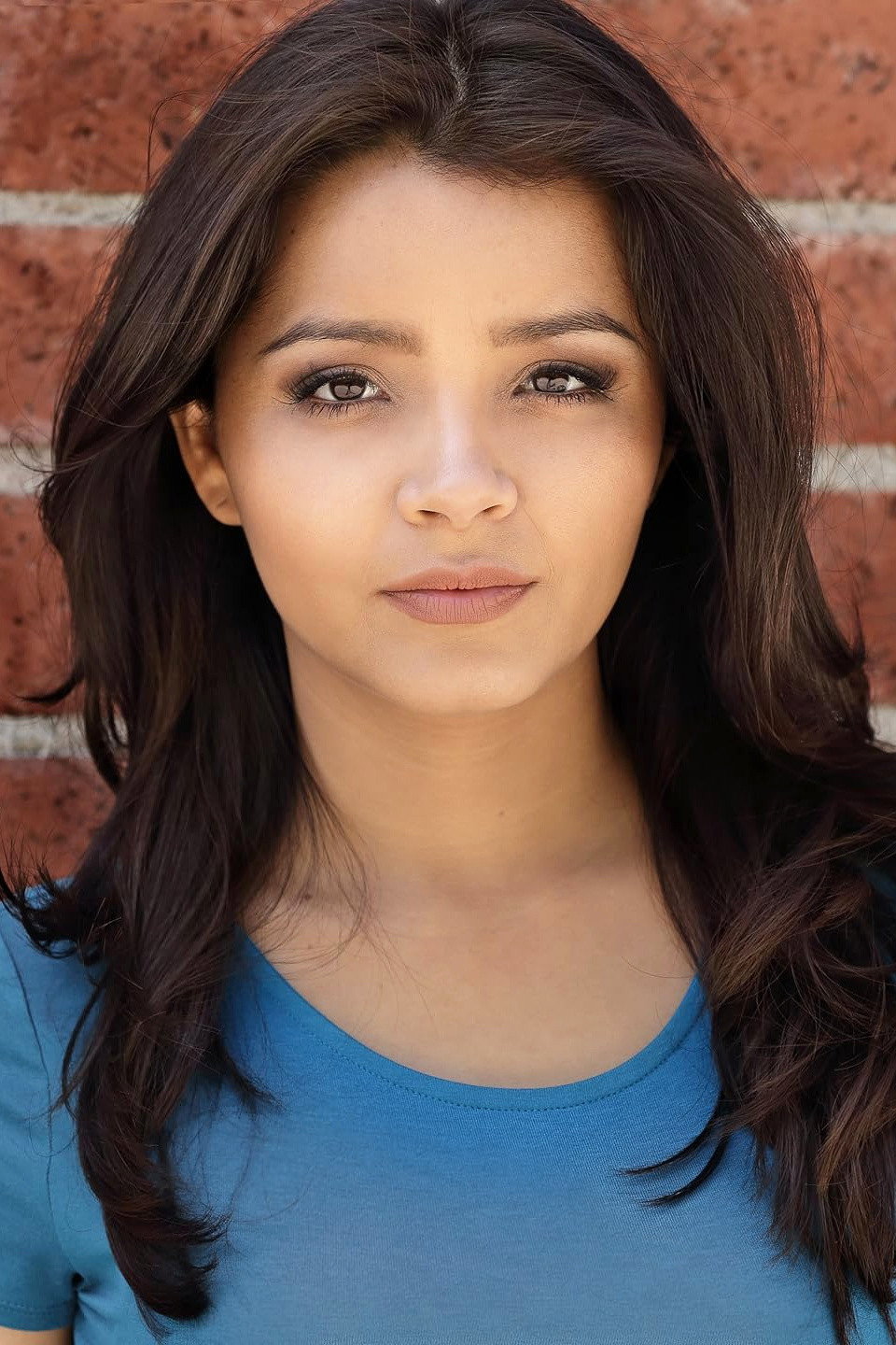 Mariel Martínez as Mujer in El folklore de las bestias
