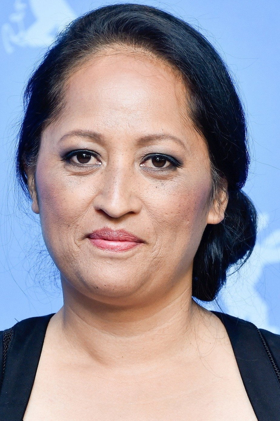 Nancy Brunning as Ramona Mahana in Mahana