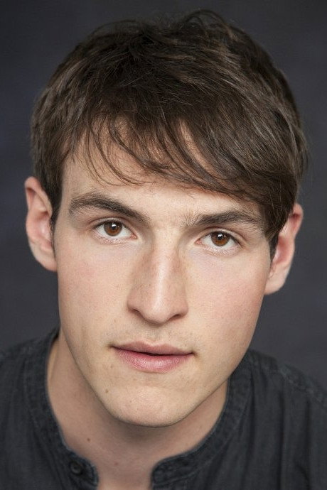 Éanna Hardwicke as Silas Reed in The Doll Factory