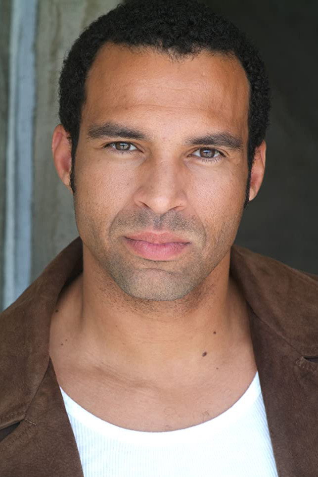 Charles Carpenter as Abuelo (voice) in GRUFF