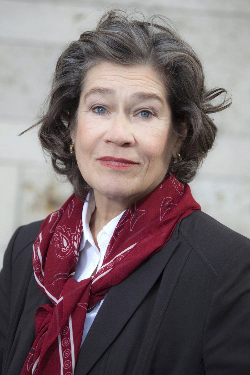 Tina Engel as Kriminalrätin Evelyn Ackermann in Heiter bis tödlich - Fuchs und Gans
