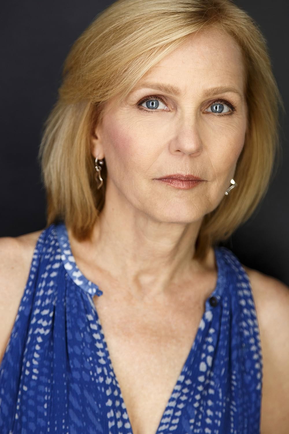 Ann Hamilton as Sharon in Herman U.S.A.
