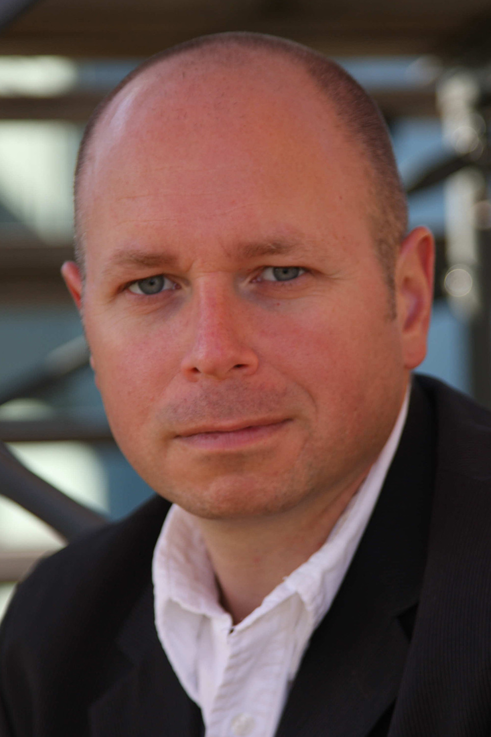 Patrick Caux as Alain in Les grands froids