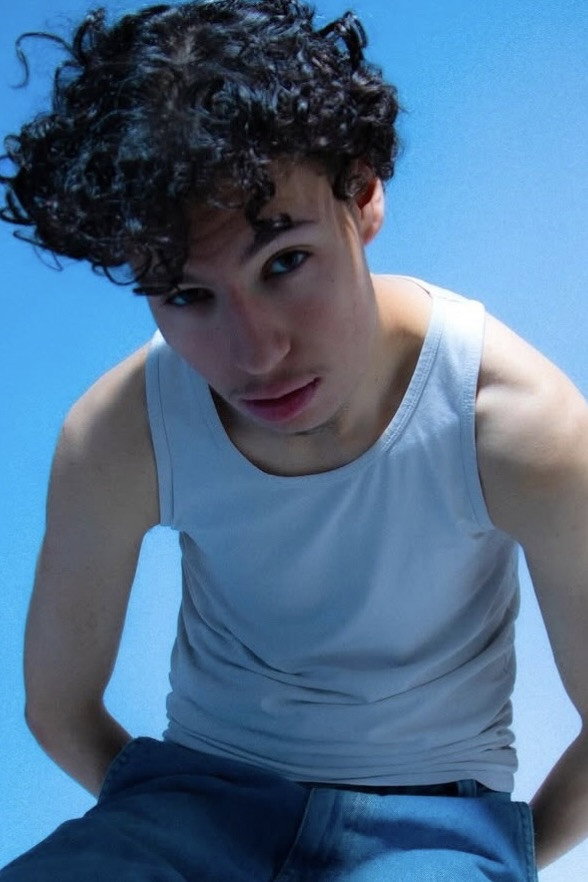 Noé Anseur as Le preneur de son in Beethoven