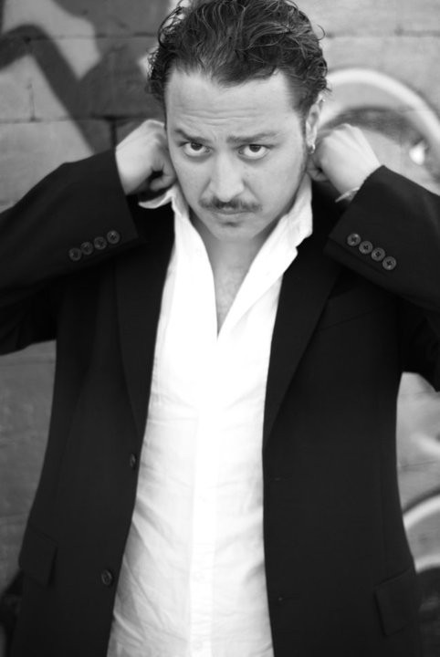 Emmanuele Aita as Bonetti in Doppio gioco