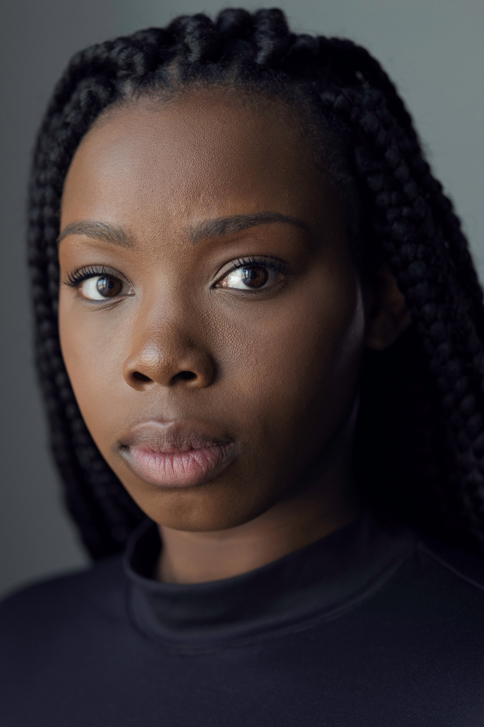 Shaniqua Okwok as Annie in I Love You, I Hate You
