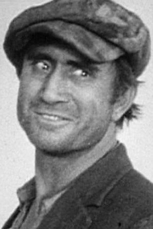 Leo Willis as Leo Hickory in The Kid Brother