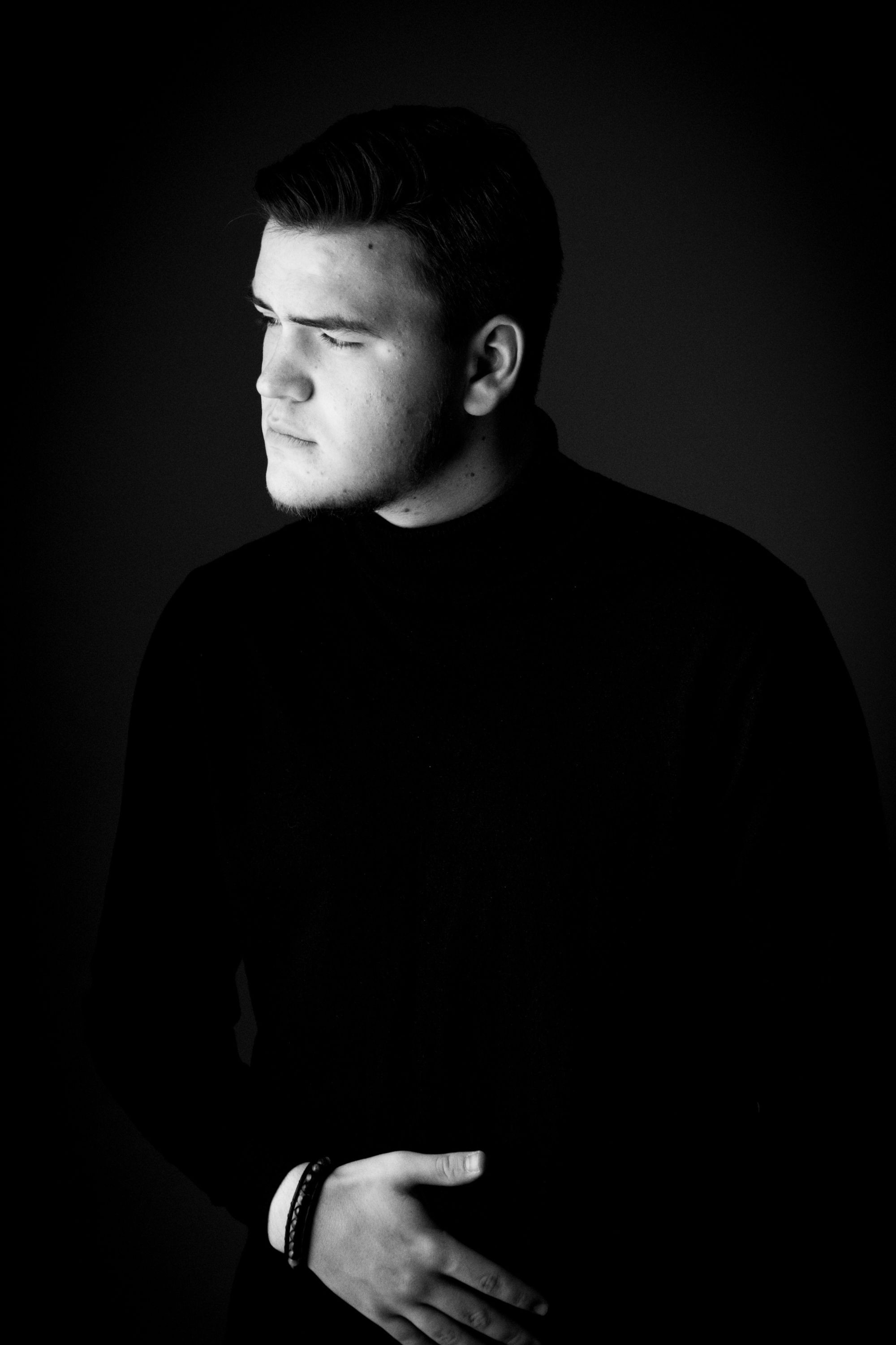 Roman Leontyev as Man from Bake in Are you from Bake?