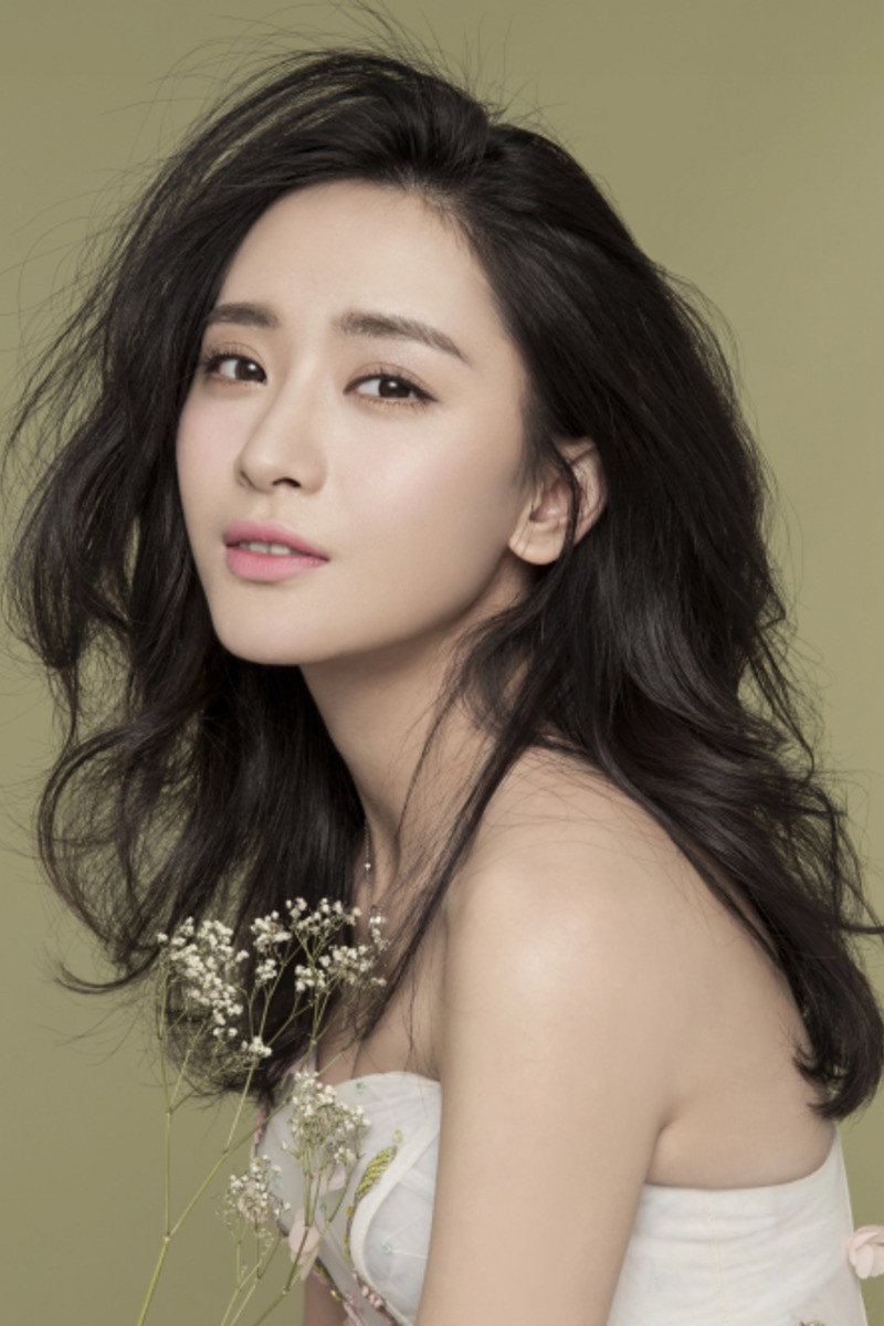 Jacinda Li as Qian Xiuqin in Mutant Python