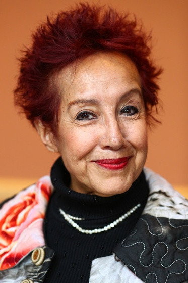 Margarita Irún as Goya in Narciso