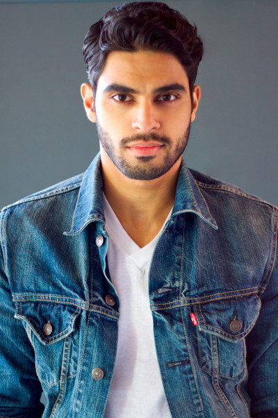 Jag Bal as Vinny in Holiday Crashers