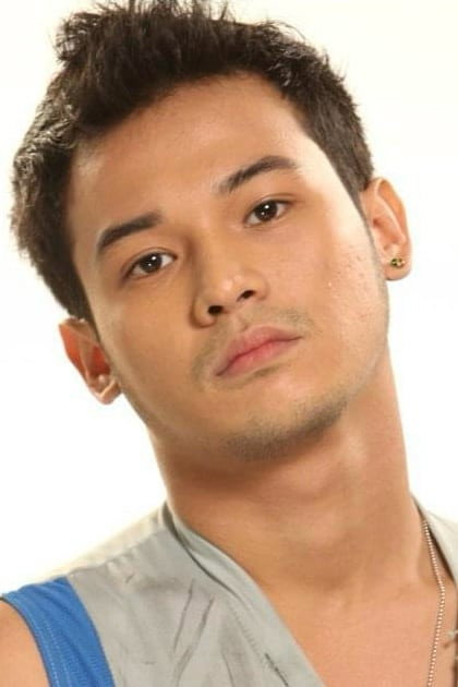 Alwyn Uytingco as Jacob Charles "JC" Custodio in Maria Flordeluna