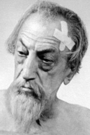 Francisco Reiguera as Don Carlos Moreno Trujillo in Misericordia