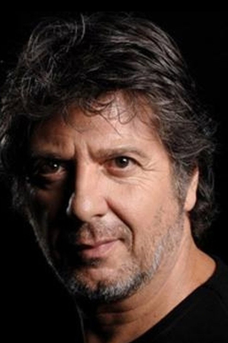 Manuel Callau as Pablo Rivas in To Return