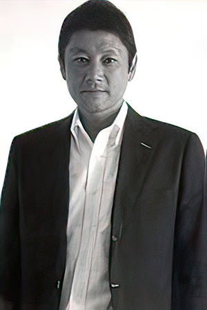 日下翔平 as Naoto Tamura / Jiban in Mobile Cop Jiban