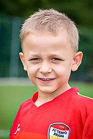 Jenda Čadil as Honzík in Srdce na dlani