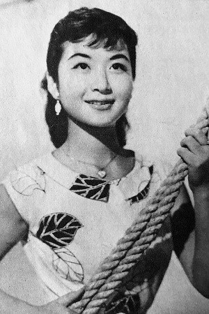藤田佳子 as Sumi Inoue in Red Diamond