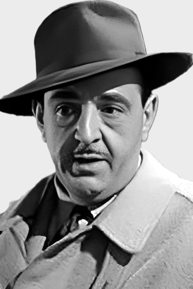 Jean Hébey as Mister Smith, businessman in Asphalt