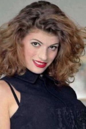 Donna Warner as Infirmière in Crazed