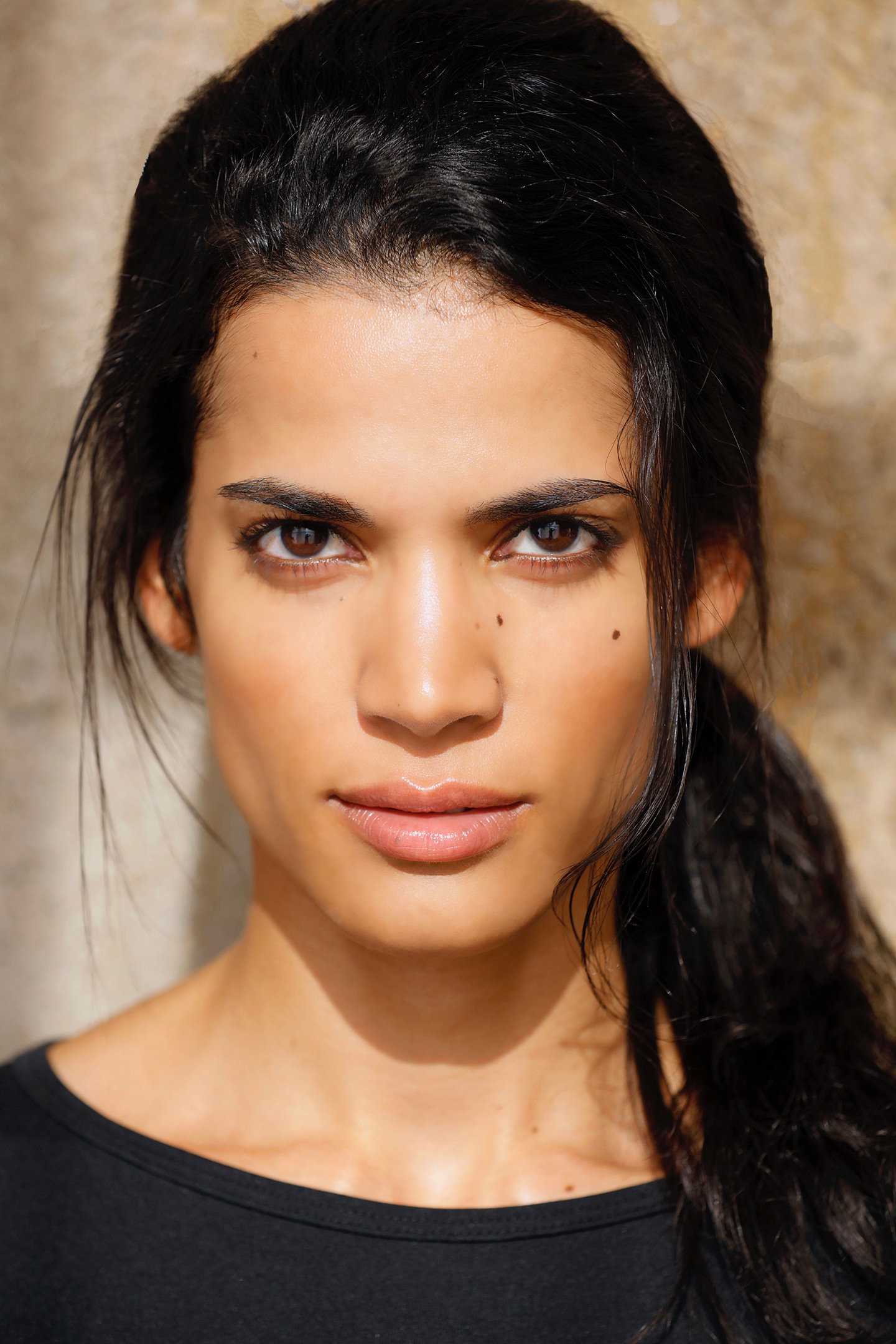 Lauren Neal as Dré in Catch and Release