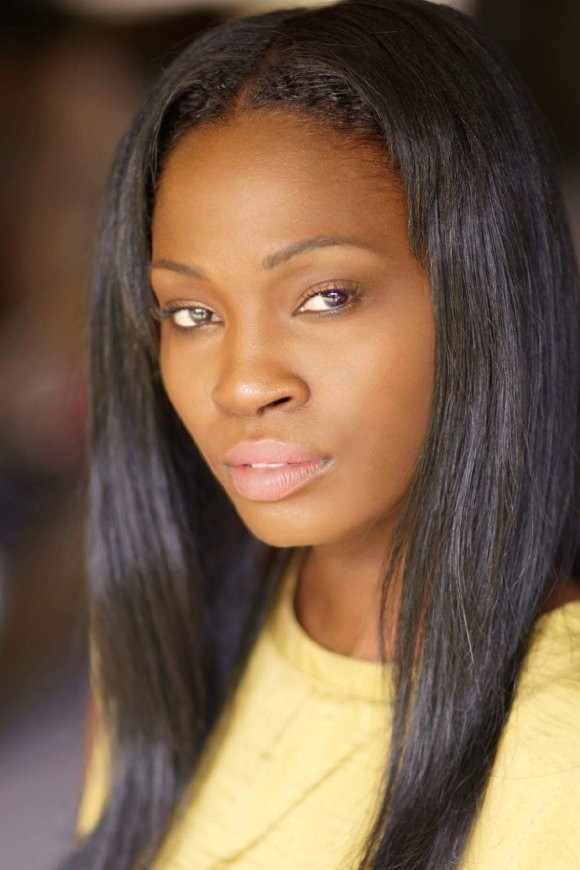 Nicole Davis as (voice) in Stan Can