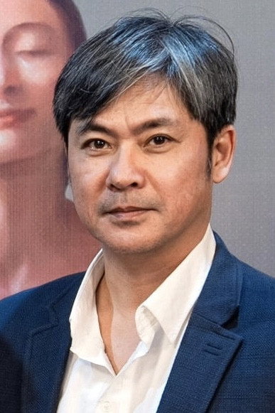 Lê Vũ Long as Quang in Tình Khúc Bạch Dương