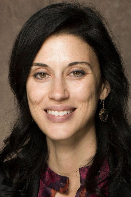 Cherien Dabis as Hanan in All That's Left of You
