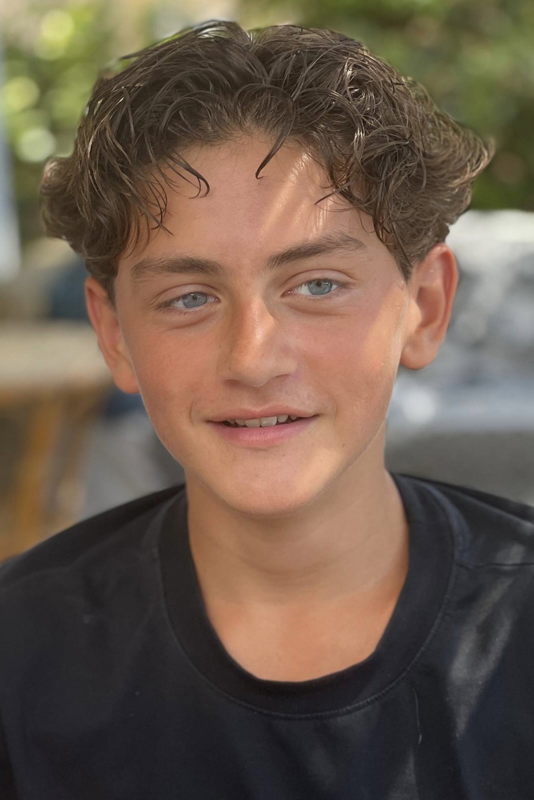 Giovannino Esposito as Simone Comani in La fuggitiva