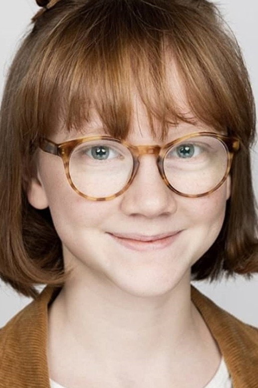 Piper Wallace as Claire in World's Best