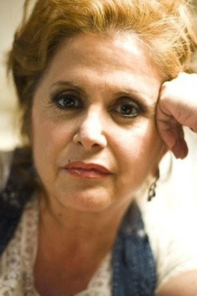 Fanny de Castro as Doña Ana in Mi Gitana