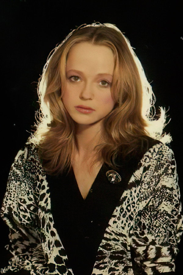 Анжелика Неволина as Ekaterina Kirillovna in Of Freaks and Men