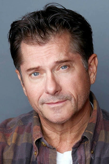 Charles Edwin Powell as Porter in Lost Junction