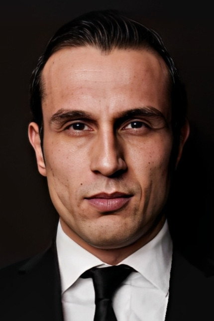 Burak Alp Yenilmez as Subaşı Doğan in Aziz Mahmud Hüdayi: Aşkın Yolculuğu