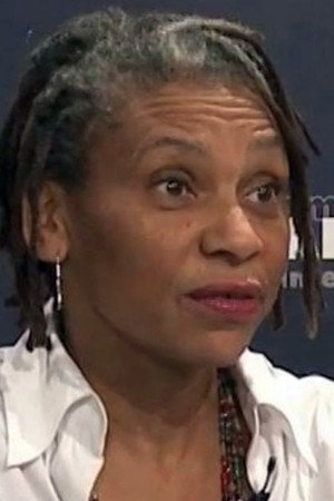 Maryline Monthieux as Self in Les Rivières pourpres: L'enquête