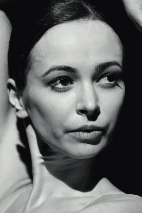 Diana Vishneva as Ballerina Thief in Diamonds. Theft