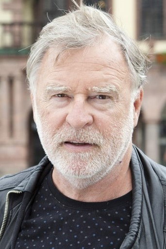 Andreas Schmidt-Schaller as Otwin Ehrlich in Oppen und Ehrlich