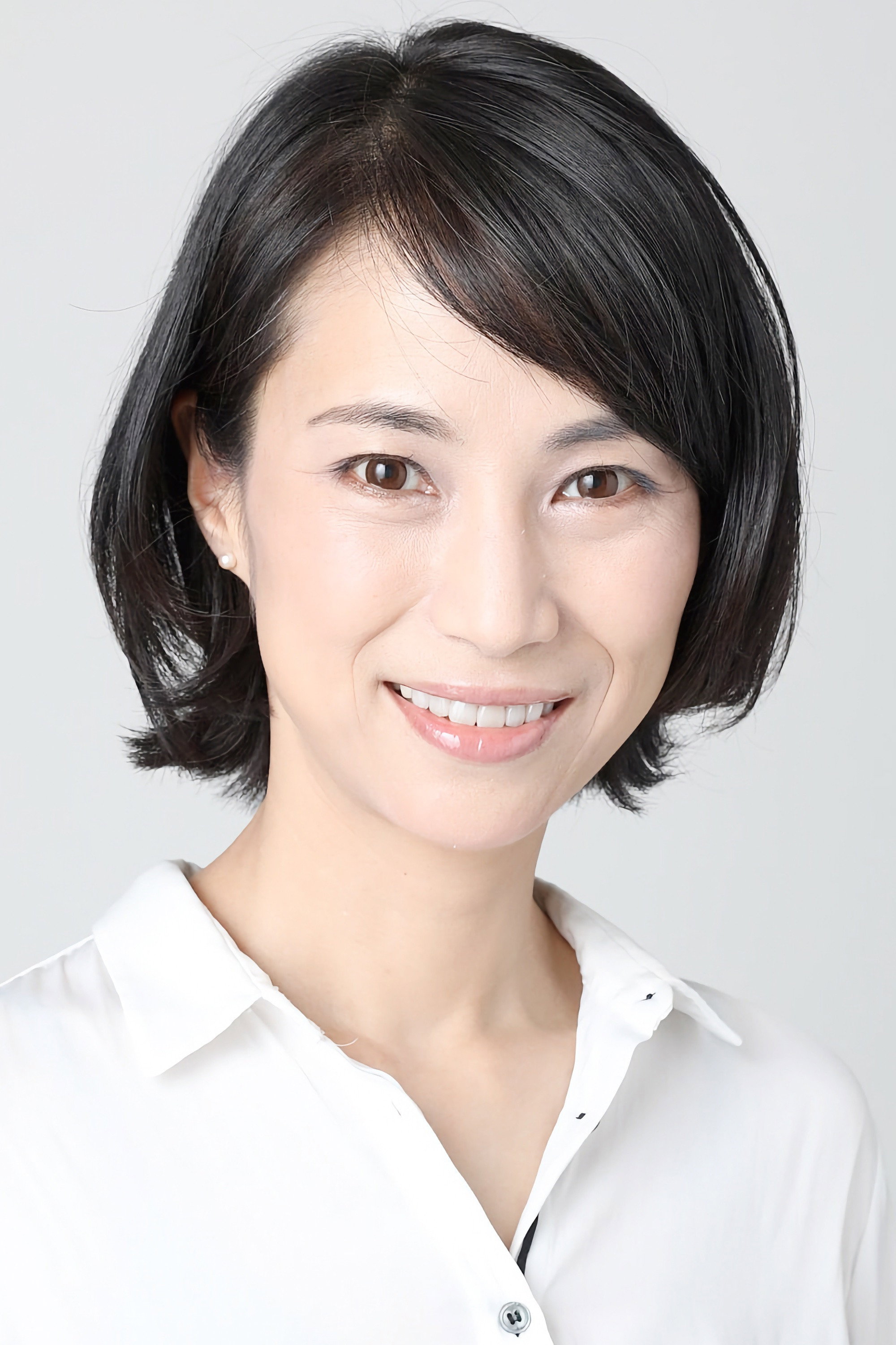 立原麻衣 as Rei in Zero Woman: The Accused
