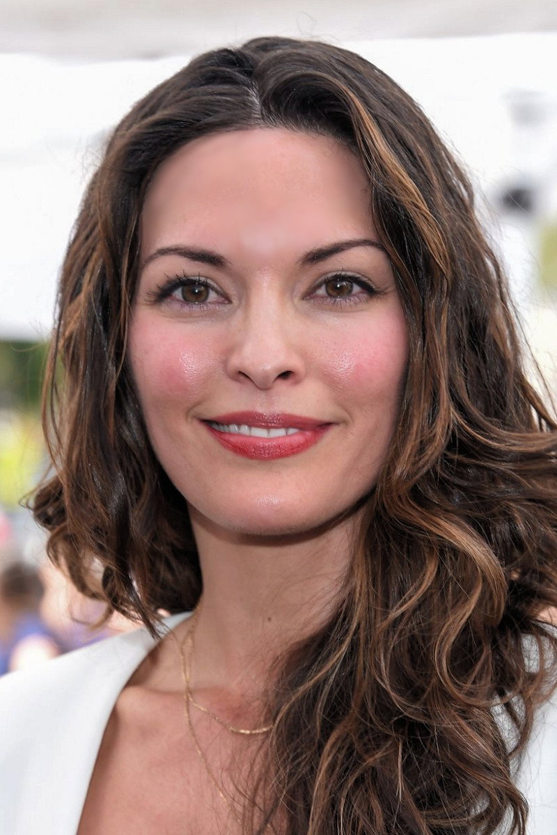 Alana de la Garza as Clara Seger in Criminal Minds: Beyond Borders