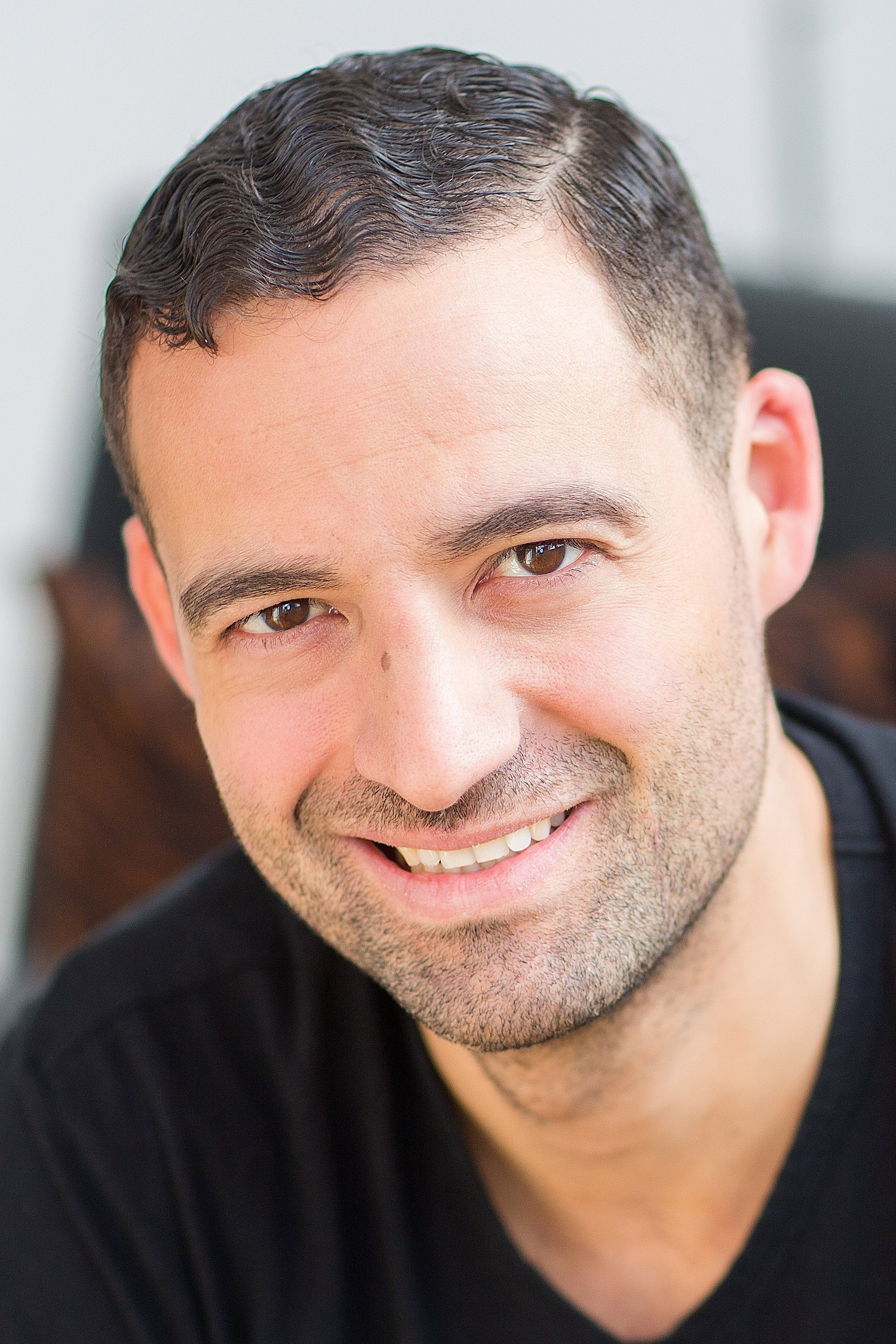 Daniel Stolfi as Officer in Alice, Darling