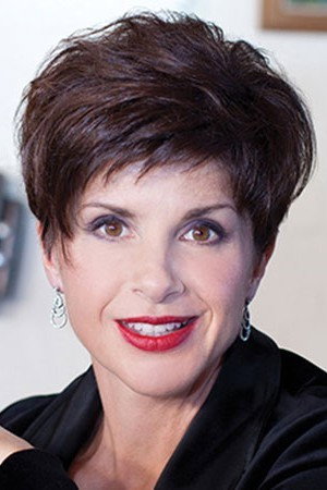 Monica Trapaga as Tracey in High Tide